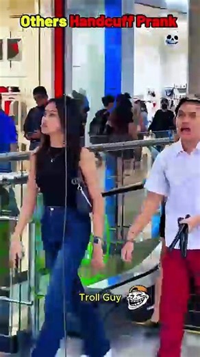 Handcuff Prank Gone Wrong… LAST ONE Wins 💀🔥 #trollface #prankshorts #funnyshorts