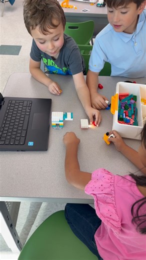 LEGO Education on Instagram: "Collaboration isn’t a nice-to-have, it’s a must-have! In our recent global survey, 68% of teachers agree that combining screen-based, hands-on, and collaborative activities is essential for computer science learning. 🙌 Check out how great minds think together with our new CS & AI hands-on solution at the link in our bio. #ComputerScience #AI #HandsOnLearning"