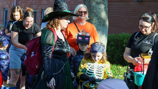 Halloween 2025 in Lafayette Parish: Trick-or-treat hours, events