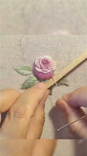 Wow! Gorgeous 3D Rose Embroidery Design for Beginners Step by Step SHORT