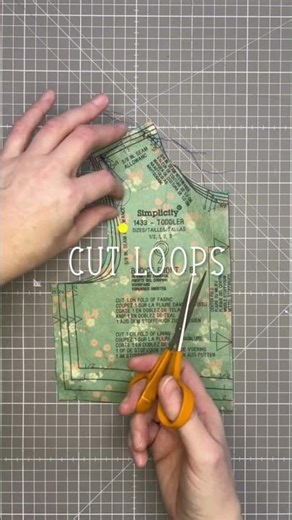 Tailor Tacks #sewingtips #sewingtutorial #tailortack #patternmarking #sewing