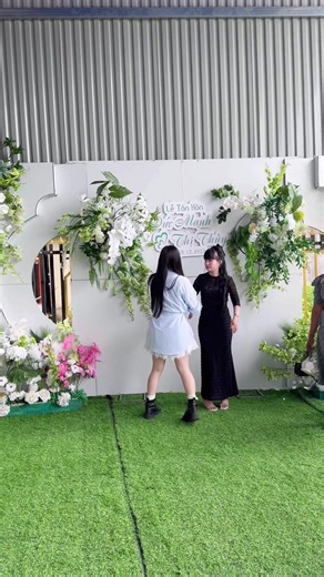 Người chị 2 thương nhất đi cưới vk , và không có sự hiện diện của chị 2 sợ quậy đám cưới nên chú rể ko có mời akakak #linh_vu1994 #linhlatex #Linh_Vu #linhlatex1994 #siro_hihihaha