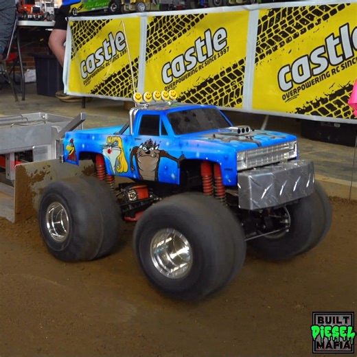 BUILT DIESEL MAFIA on Instagram: "LEt The Big DAWG Eat! THis 4wd RC just kept digging for every inch #rcpulling #trucks #truckpull #fblifestyle"