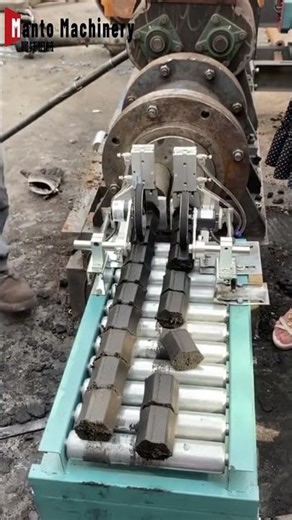 High-strength charcoal extrusion reduces breakage after packing #woodchipsfuelprocessingline