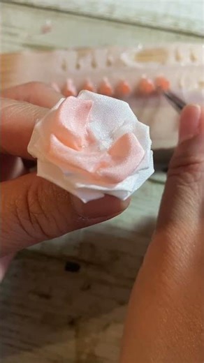 Tsumami-zaiku (traditional Japanese fabric flower making) - Intermediate Course - Rose #Tsumami-z...