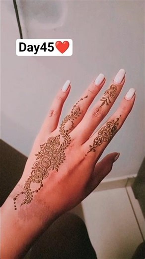 Day 45😍 | Minimal Backhand Mehendi Tutorial ✨ #shortsfeed #shorts #shortsvideo #ytshorts