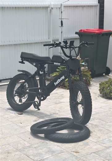 Get Your Brompton Bike Now: A Maxxi Fatboy Review