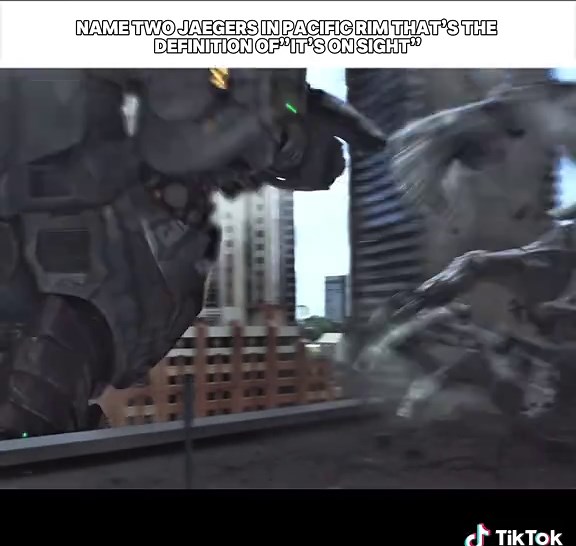 Gypsy Danger and Striker Eureka: Epic Fights Night