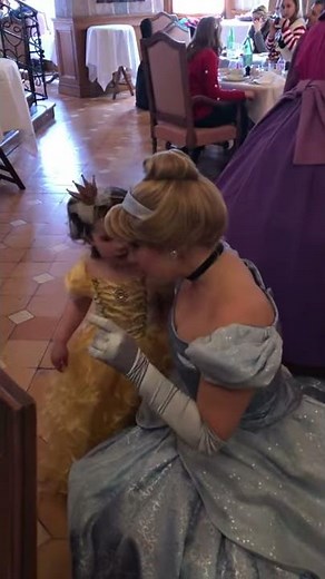 Meeting Cinderella and Lunching with Disney Princesses in Disneyland Paris