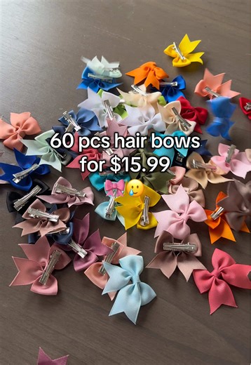 Essential Hair Bows for Your Baby Girl