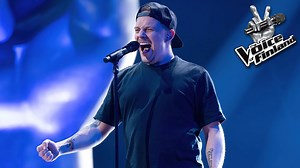 Näin se on, show’n on jatkuttava!! ✊❤️ Jimmy on Team Sannin viimeinen livelaulaja, onnea! 👑 #TVOF #knockout #tvofsanni Jimmy Martin – The Show Must Go On | The Voice of Finland