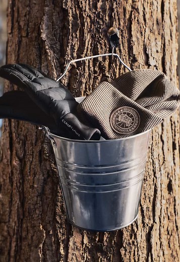 Canada Goose Jacket: Style and Comfort for Every Occasion