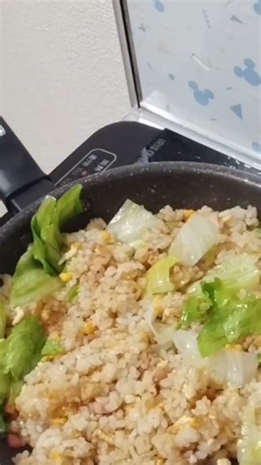 ｢簡単・時短｣レタス焼きめし