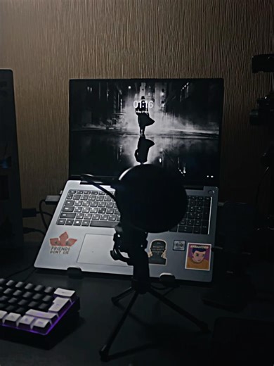 This is my new setup/but not pro setup#editing setup#trendingshorts#trend#viralvideoshorts#trend