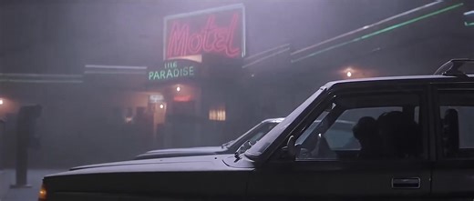 94K views · 396 reactions | FILM/ LA 7 IEME PROPHETIE /1988/DEMI MOOREAbby et Russell Quinn forment un couple heureux donc sans histoire lorsque survient un étranger qui leur loue un petit appartement.  | Claire De Lune | Facebook