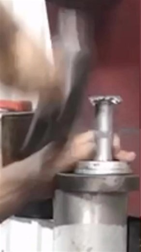 103K views · 572 reactions | .. #Fixing #engine #crankshafts #machining #machin #enginem #machiningm #machineshope #enginemachines | Jamsi online | Facebook