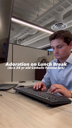 A 23 year old Catholic finance bro.......a fine example of trad catholic masculinity and virtue. Many older men could learn from him You can find him on insta: catholicfinancebro | Traditional Catholic Femininity