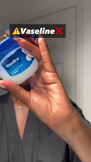 ⚠️La Vaseline c’est du bon @🍃𝐒𝐚𝐧𝐭é/𝐁𝐞𝐚𝐮𝐭é @🍃𝐒𝐚𝐧𝐭é/𝐁𝐞𝐚𝐮𝐭é @🍃𝐒𝐚𝐧𝐭é/𝐁𝐞𝐚𝐮𝐭é #skincareroutine #univertogo🇹🇬🇹🇬🇹🇬 #france🇫🇷 #cosmetics #camerountiktok🇨🇲 #dermoconseiller #skincare #cotedivoire🇨🇮 #benintiktok🇧🇯