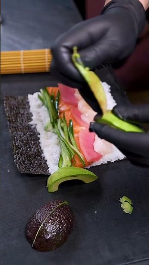 Make sushi for you 😋 #food #usa #recipe #cooking #viral #lifehacks
