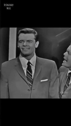The Diamonds - Little Darlin' , 1955