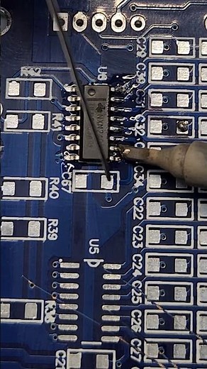 How to Solder IC_SOP16_ULN2003? Electronic || Component || ULN2003 || SMD || DIY #electronic