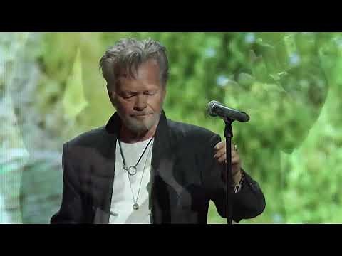 "Lonely Ol Night" live at Farm Aid 2021