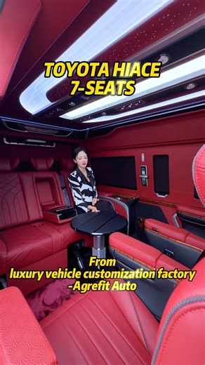 #ToyotaHiace, 7-seater layout, the second-row seats can be rotated to switch to the reception mode.🚗