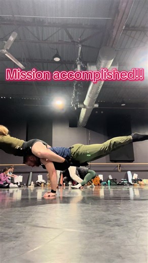 Mission accomplished! @Yeehawlily #couples #coupleschallenge #plank