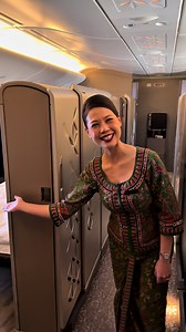 First Class Flight: The Suite in the Sky on Singapore Airlines