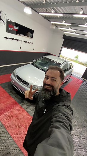 Melhorias no Astra: Conserto do Cinzeiro e Iluminação