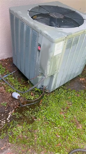 How did the copper line get buried like that any ideas? #hvac #hvaclife #hvactechnician #hvacservice #bluecollar #hvactech #hvacmaintenance #fyp | Ivangoot