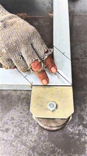 A great idea that's rarely discussed!!!Installing gate wheels with narrow gaps
