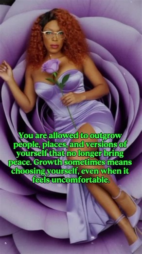 LadyPhoenix (@classidoll)’s videos with original sound - ̴A̴̴U̴̴R̴̴A̴