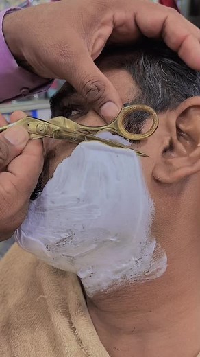 Barber Shop Shaving Techniques: A Close-Up Tutorial