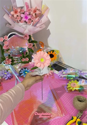 DIY Cute Pipe Cleaner Bouquet Tutorial