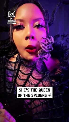 Tarantula crawls out of her mouth 😳🕷️🫣 🎥: Instagram / iamkiralette