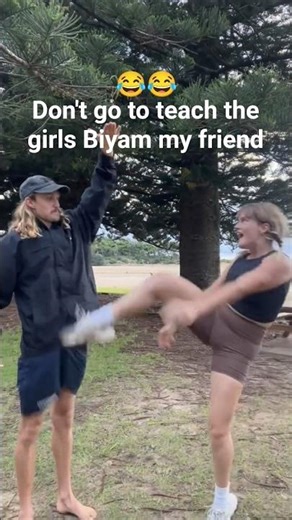 😂😂Don't ever teach girls how to exercise, or else😂 #sorts #youtubeshorts #funny #motivation