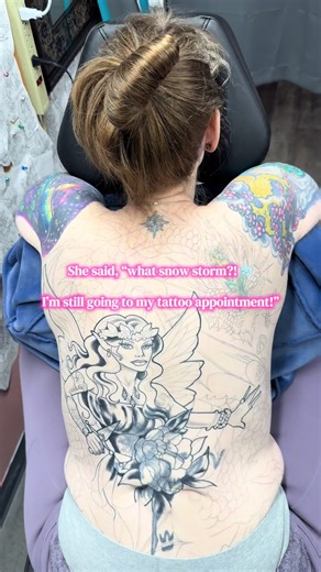 She’s a woman on a mission. A mission to transform into who she was truly meant to be 🔥 And the snow storm can’t stop her! What’s the craziest thing that happened but couldn’t stop you from getting a tattoo? #tattoo #tattootransformation #darkfemininity
