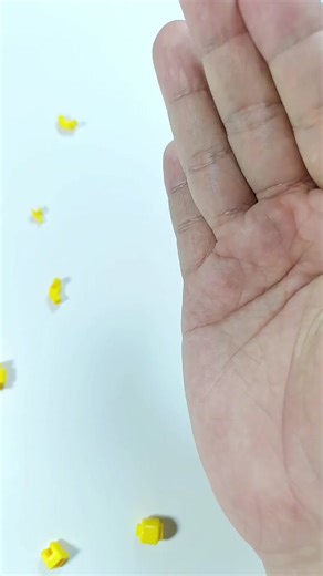 Mini Figure Movable Articulation #minifigure #bricks #puzzle #blocks #lego #merakit #building #build #mini #collection #unboxing #edukasi #diy #tutorial #fypシ゚ #fypシ゚viral #fyp #movablearticulation