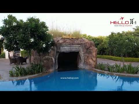 Travel smarter, travel happier — with Helloji.com ✈️💙