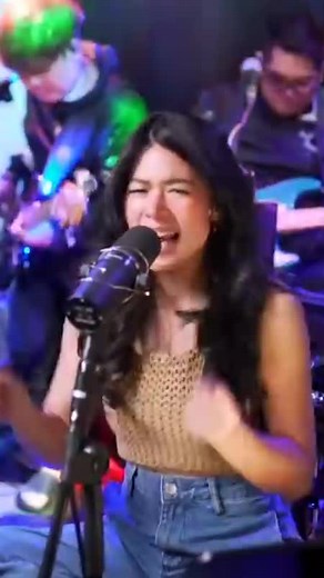 Gigi Delana SAKALAM Music Video: Pop Rock Diva's Latest Single