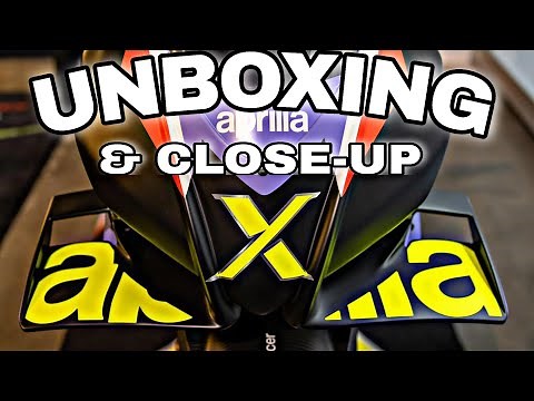 Unboxing 2021 Aprilia Tuono X
