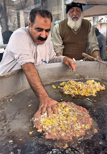 Legendary Takhtbhai Chapli Kabab Recipe