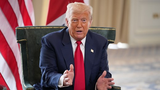 Trump announces trade deal with EU