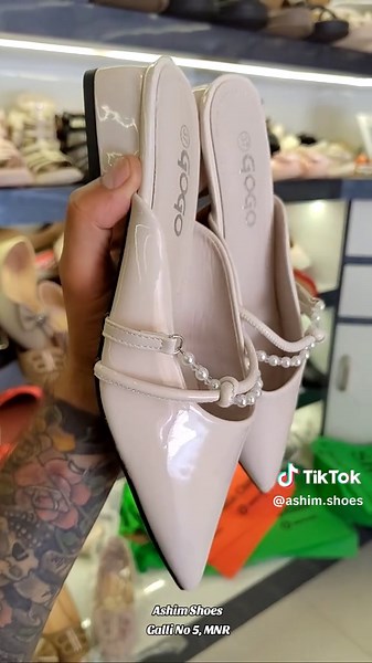 Premium Quality Low heels