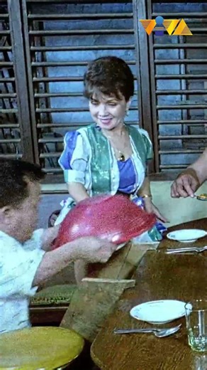 Asan na daw ang fried chicken, sabi ni Jimmy Santos! #shorts #movieclips #vivafilms