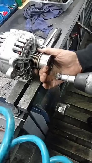 Alternator Pulley Replacement Guide for Audi, Volkswagen, Skoda