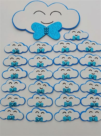 Nuvens feitas com Sobras de EVA ☁️🩵 Aceito encomendas Moldes em PDF r$ 5,00 Fale comigo no whatsapp para adquirir 75 999182667 . #nuvem #tutorials #decor #eva #lembrancinha