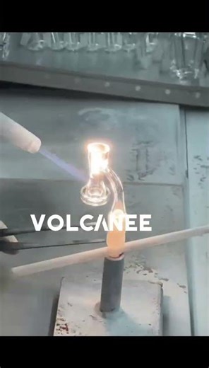How Handmade Glass Pipes Are Made 🔥 | VOLCANEE Glass