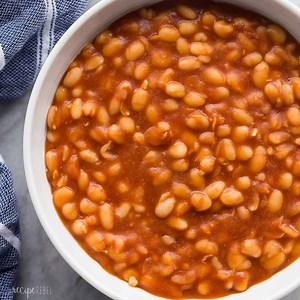 These INSTANT POT Baked Beans are the easiest summer side dish -- start with soaked or dry beans! RECIPE: https://www.thereciperebel.com/instant-pot-baked-beans/ | The Recipe Rebel